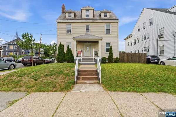 $669,999 | 411 15th Avenue, Paterson, NJ 07504