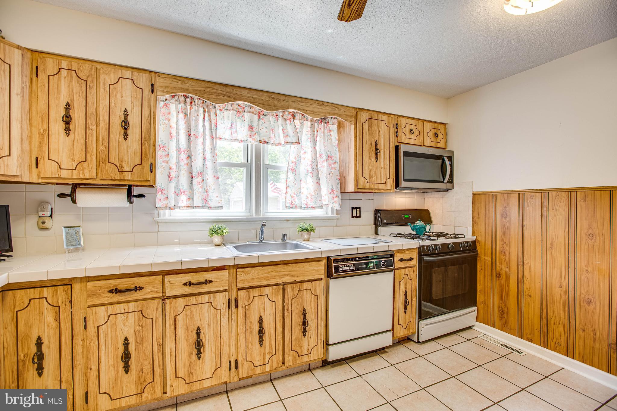 4041 C Street Triangle, VA 22172 - Photo 12 of 25 Gallery Image 12