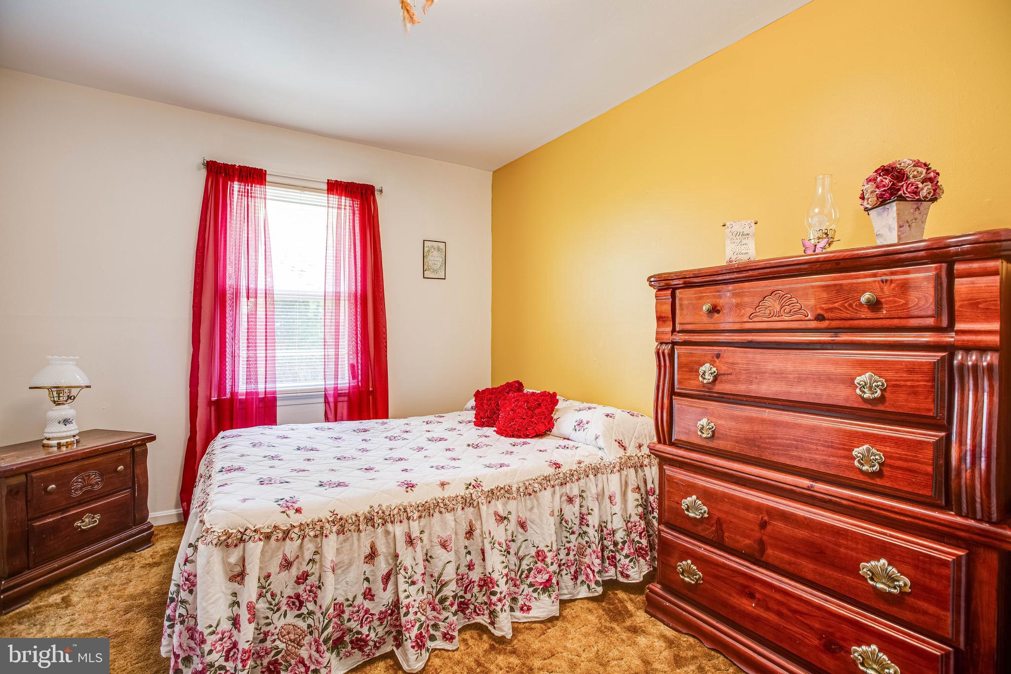 4041 C Street Triangle, VA 22172 - Photo 8 of 25 Gallery Image 8