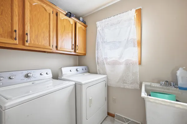 $220,000 | 364 Main Avenue, Walcott, ND 58077