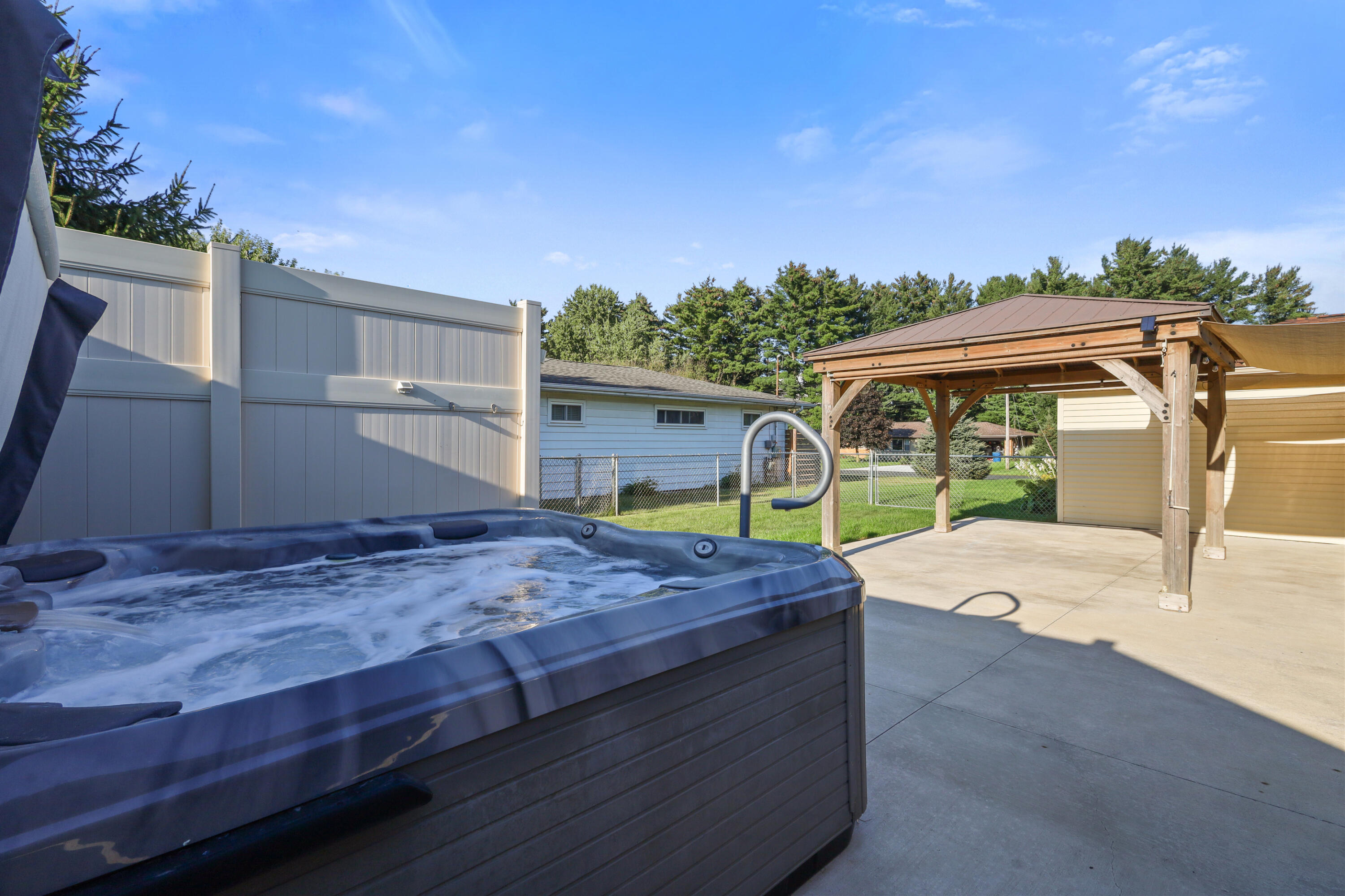 3695 Pinto Road Kalamazoo, MI 49004 - Photo 11 of 45 IMG_6347