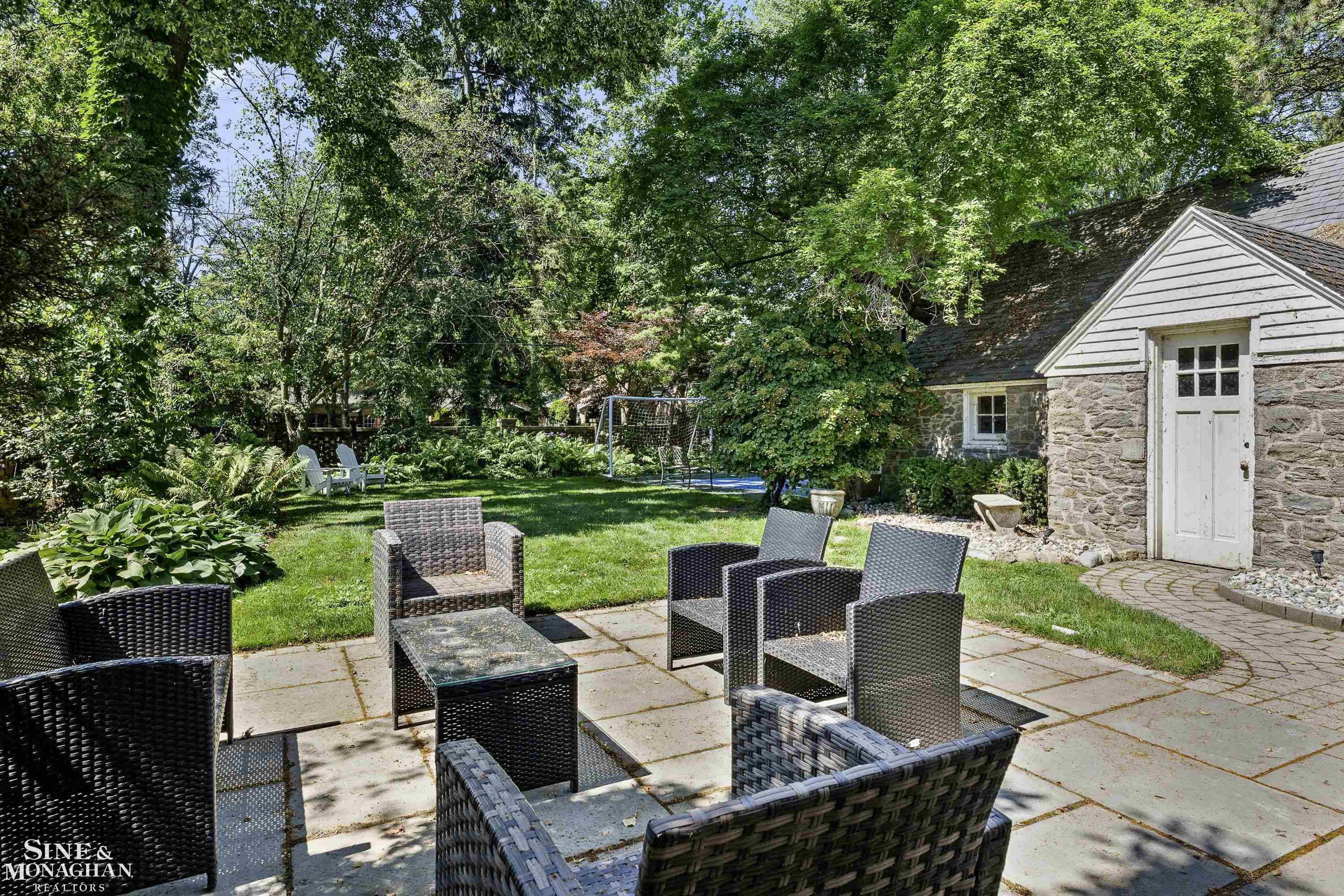 93 Merriweather Road Grosse Pointe, MI 48236 - Photo 59 of 75