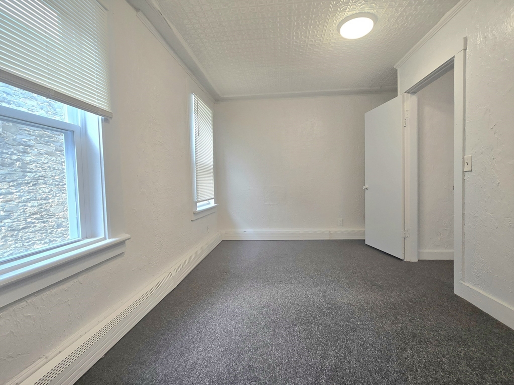 9 Cedar Street, Unit 2R Taunton, MA 02780 - Photo 8 of 12