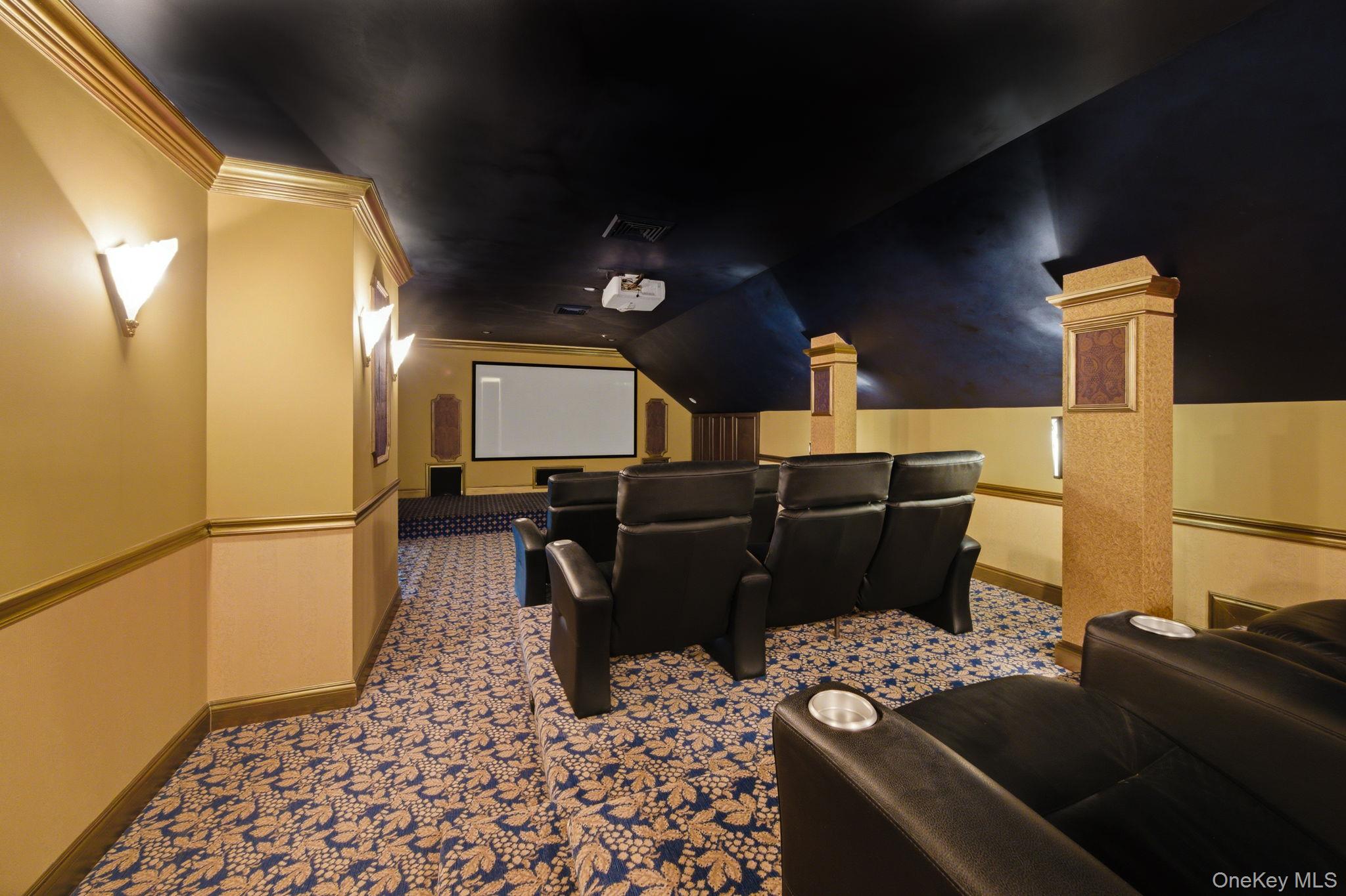 29 Gaul Road South East Setauket, NY 11733 - Photo 23 of 39