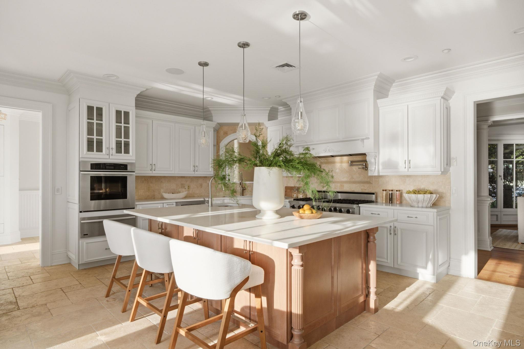 29 Gaul Road South East Setauket, NY 11733 - Photo 7 of 39