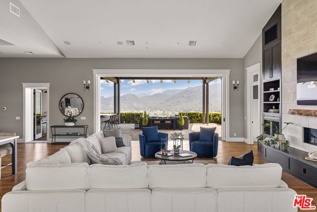 1697 West Potrero Road Westlake Village, CA 91361 - Photo 15 of 67