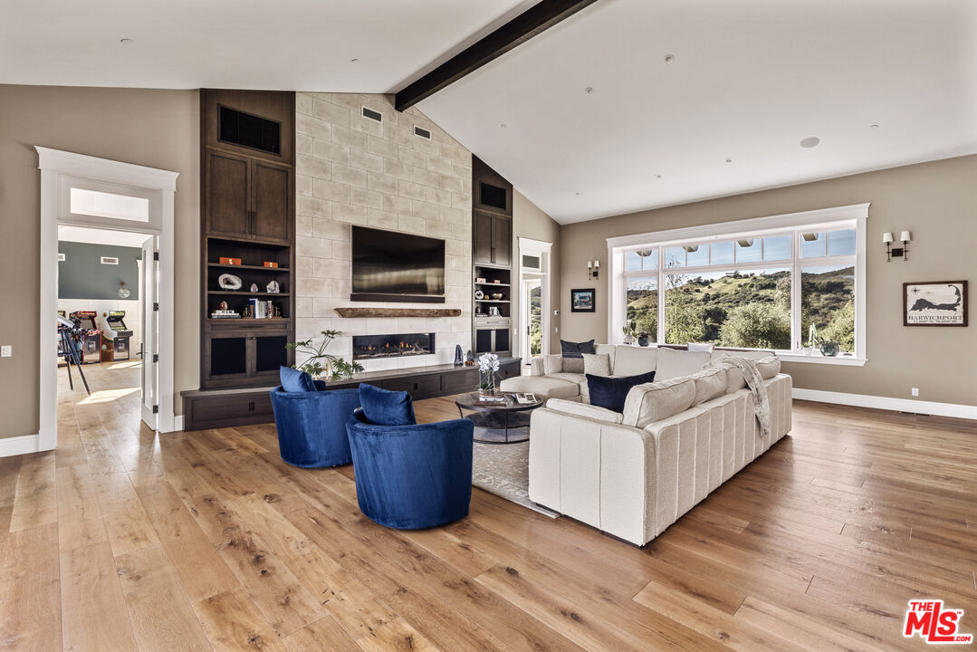 1697 West Potrero Road Westlake Village, CA 91361 - Photo 16 of 67