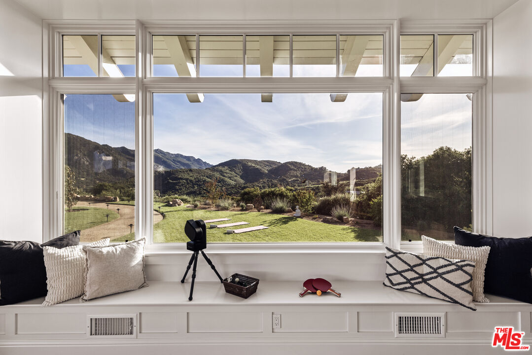 1697 West Potrero Road Westlake Village, CA 91361 - Photo 20 of 67