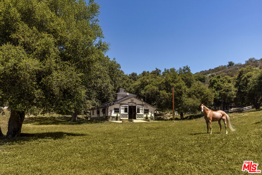 1697 West Potrero Road Westlake Village, CA 91361 - Photo 66 of 67