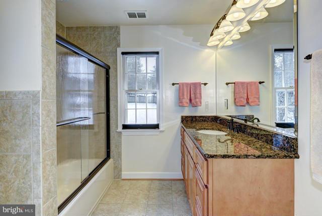 6205 Long Meadow Road McLean, VA 22101 - Photo 21 of 30 Hall Bath