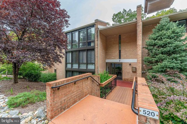 $255,000 | 520 North Lemon Street, Unit F11, Media, PA 19063