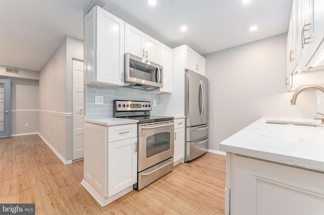 $255,000 | 520 North Lemon Street, Unit F11, Media, PA 19063