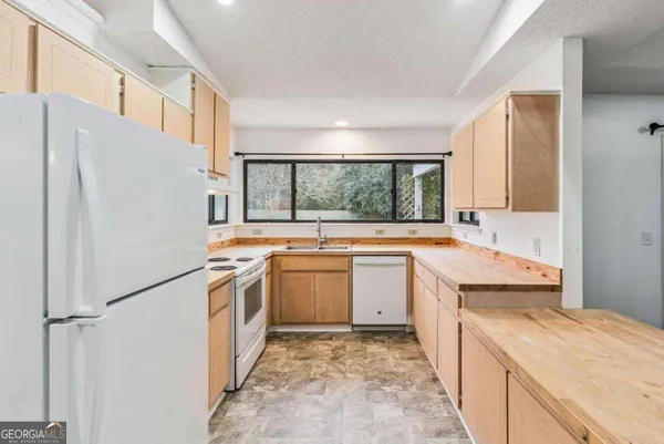 $2,400 | 104 Westridge Court, Kingsland, GA 31548