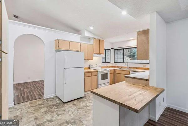 $2,400 | 104 Westridge Court, Kingsland, GA 31548