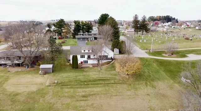 $425,000 | 420 East Front Street, Bloomington, WI 53804