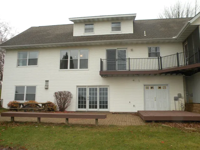 $425,000 | 420 East Front Street, Bloomington, WI 53804