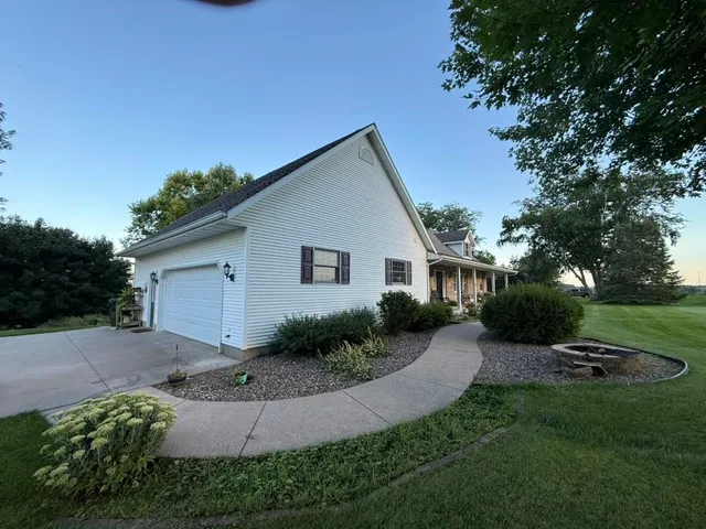 $425,000 | 420 East Front Street, Bloomington, WI 53804