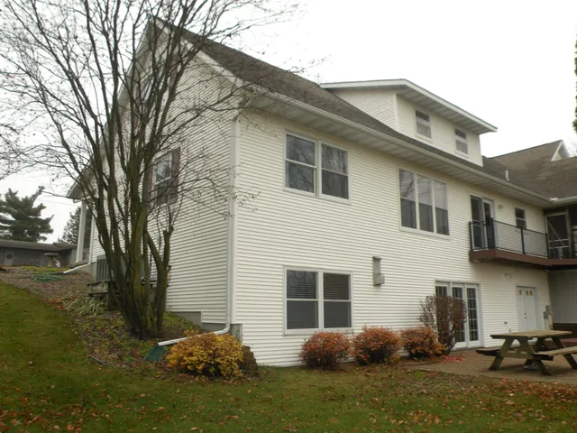 $425,000 | 420 East Front Street, Bloomington, WI 53804