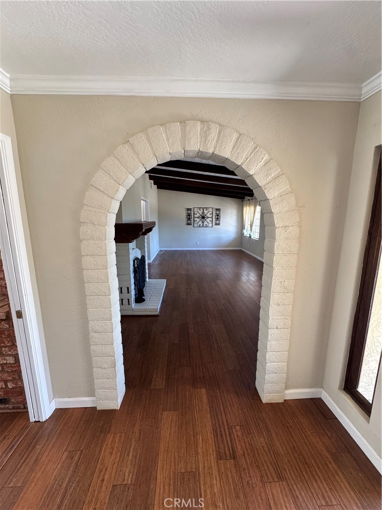 1338 Joy Fallbrook, CA 92028 - Photo 4 of 28 Gallery Image 4