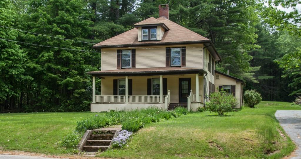 38 Salmon Falls Road Buxton, ME 04093 - Photo 1 of 17 Exterior