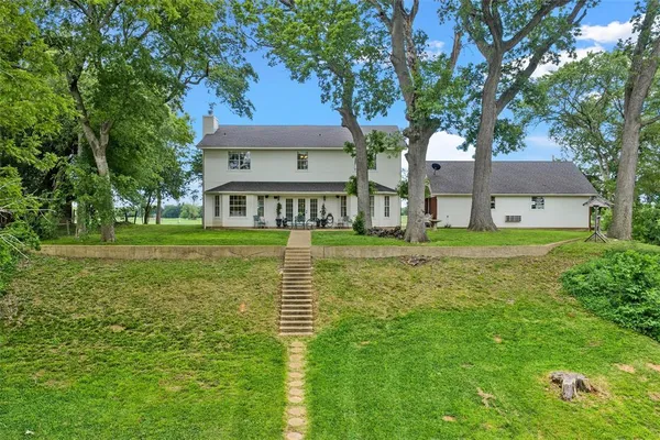 $995,000 | 743 Stillwater Road, Waco, TX 76708