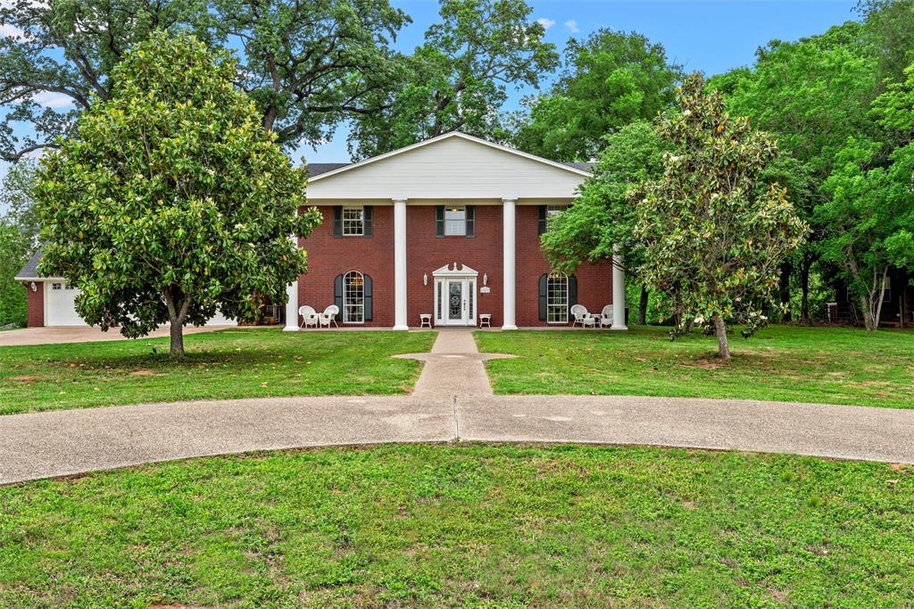 743 Stillwater Road Waco, TX 76708 - Photo 3 of 40