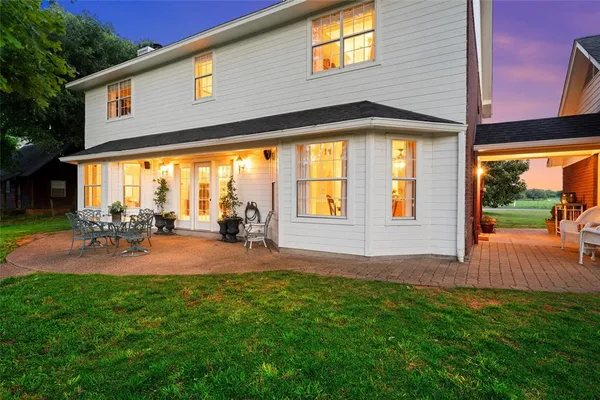 $995,000 | 743 Stillwater Road, Waco, TX 76708