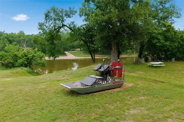$995,000 | 743 Stillwater Road, Waco, TX 76708
