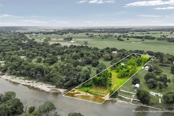 $995,000 | 743 Stillwater Road, Waco, TX 76708