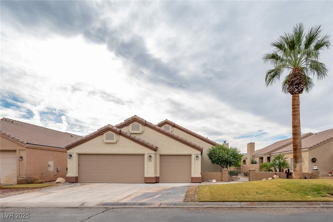 1214 Country Club Drive Laughlin, NV 89029 - Photo 3 of 54