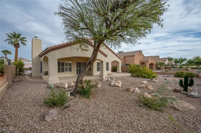 $359,900 | 1214 Country Club Drive, Laughlin, NV 89029
