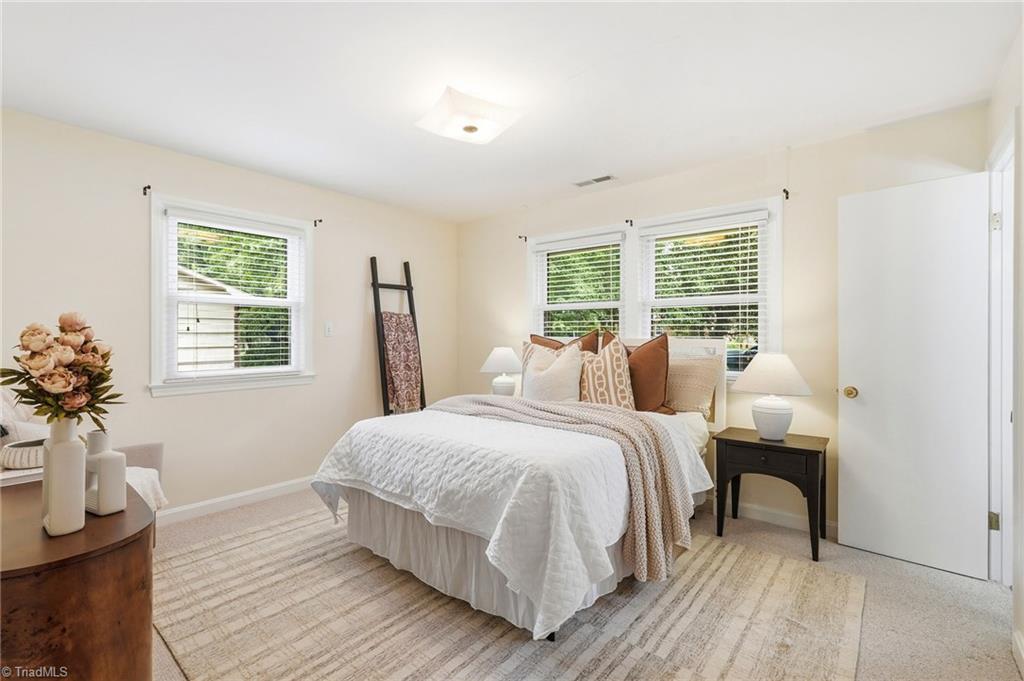 112 Queensbury Road Winston-Salem, NC 27104 - Photo 17 of 42