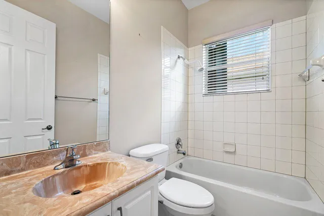 $695,000 | 473 Cottagewood Lane, Royal Palm Beach, FL 33411