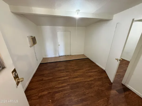 $1,050 | 3839 West Hazelwood Street, Unit 5, Phoenix, AZ 85019