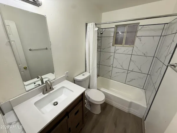 $1,295 | 3839 West Hazelwood Street, Unit 5, Phoenix, AZ 85019