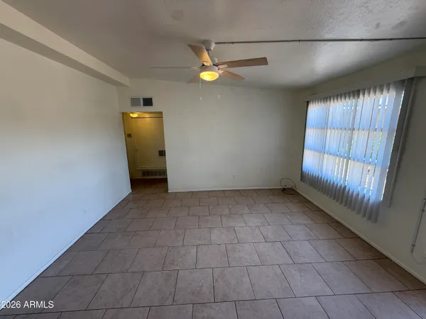 $1,295 | 3839 West Hazelwood Street, Unit 5, Phoenix, AZ 85019