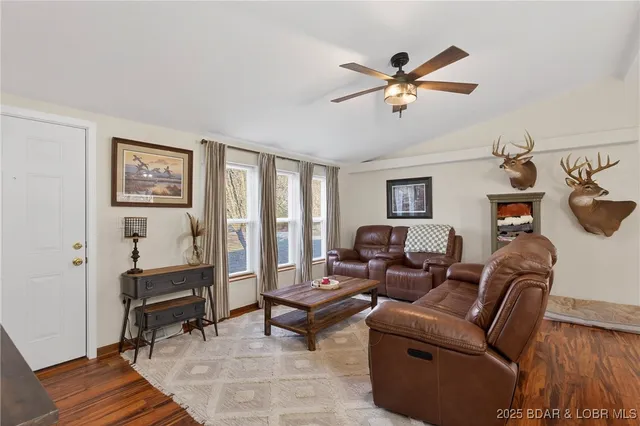 $429,900 | 30890 Jj Highway, Cole Camp, MO 65325