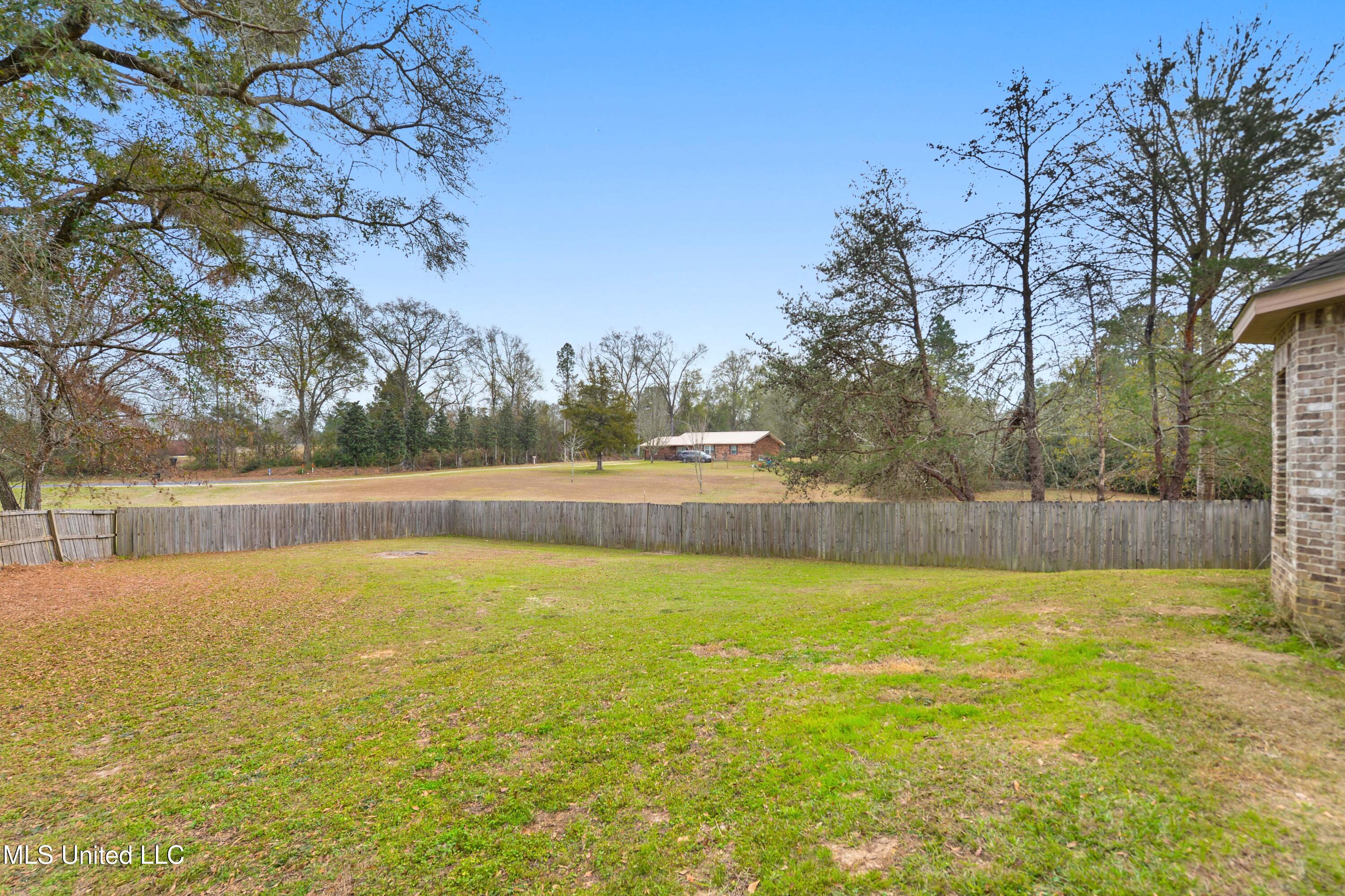 3092 Highway 26 Wiggins, MS 39577 - Photo 21 of 31 021