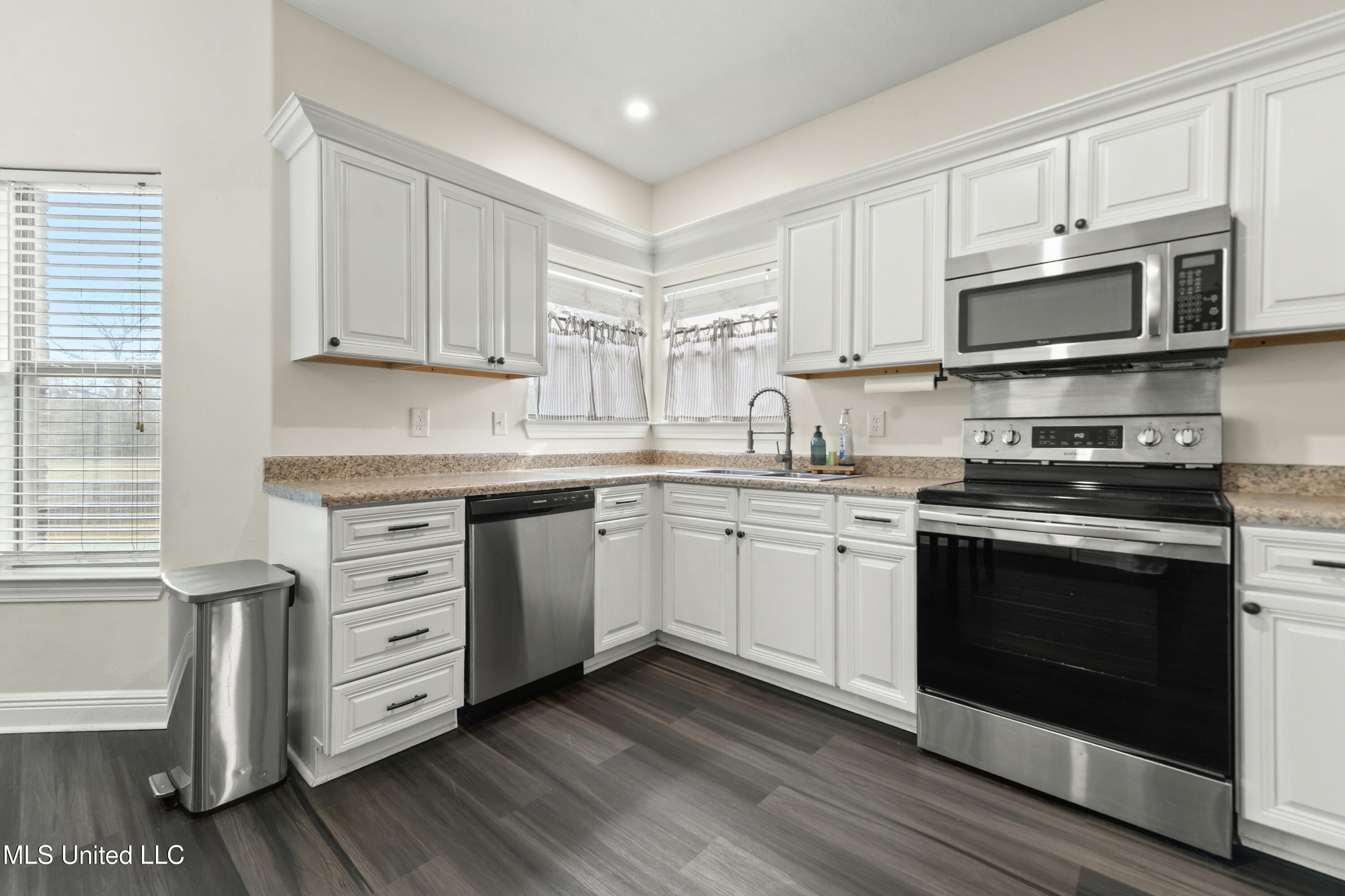 3092 Highway 26 Wiggins, MS 39577 - Photo 8 of 31 008