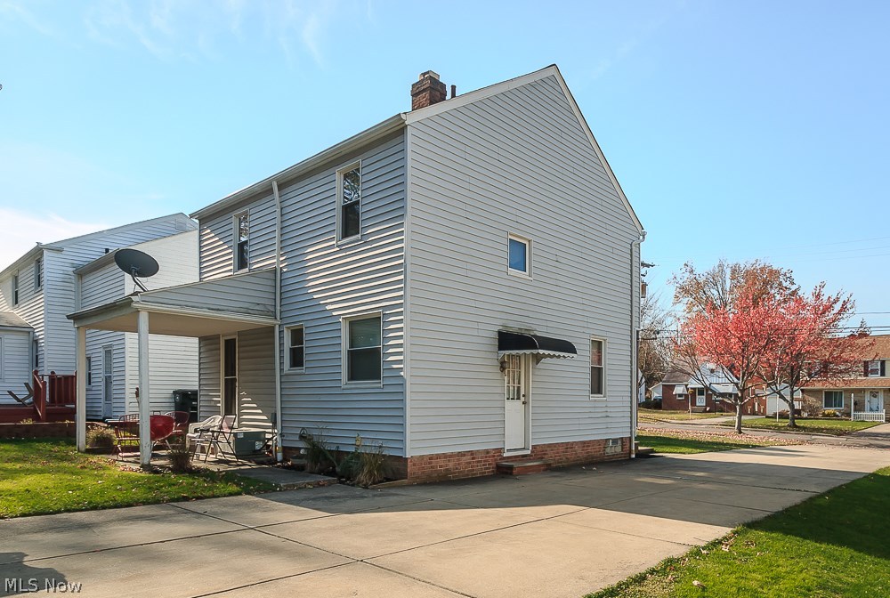 1555 Edgefield Road Lyndhurst, OH 44124 - Photo 25 of 25