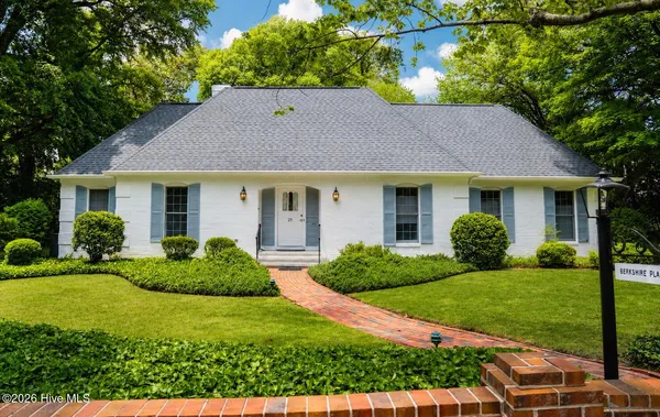 $2,300,000 | 25 Magnolia Road, Pinehurst, NC 28374