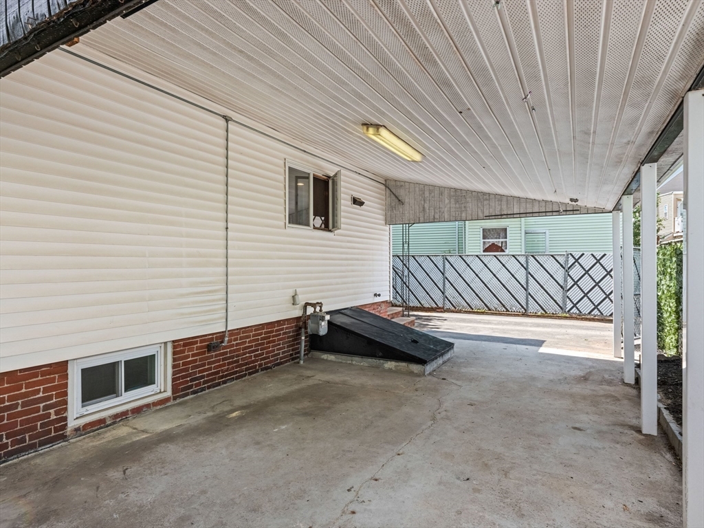 352 R Somerville Avenue Somerville, MA 02143 - Photo 30 of 33