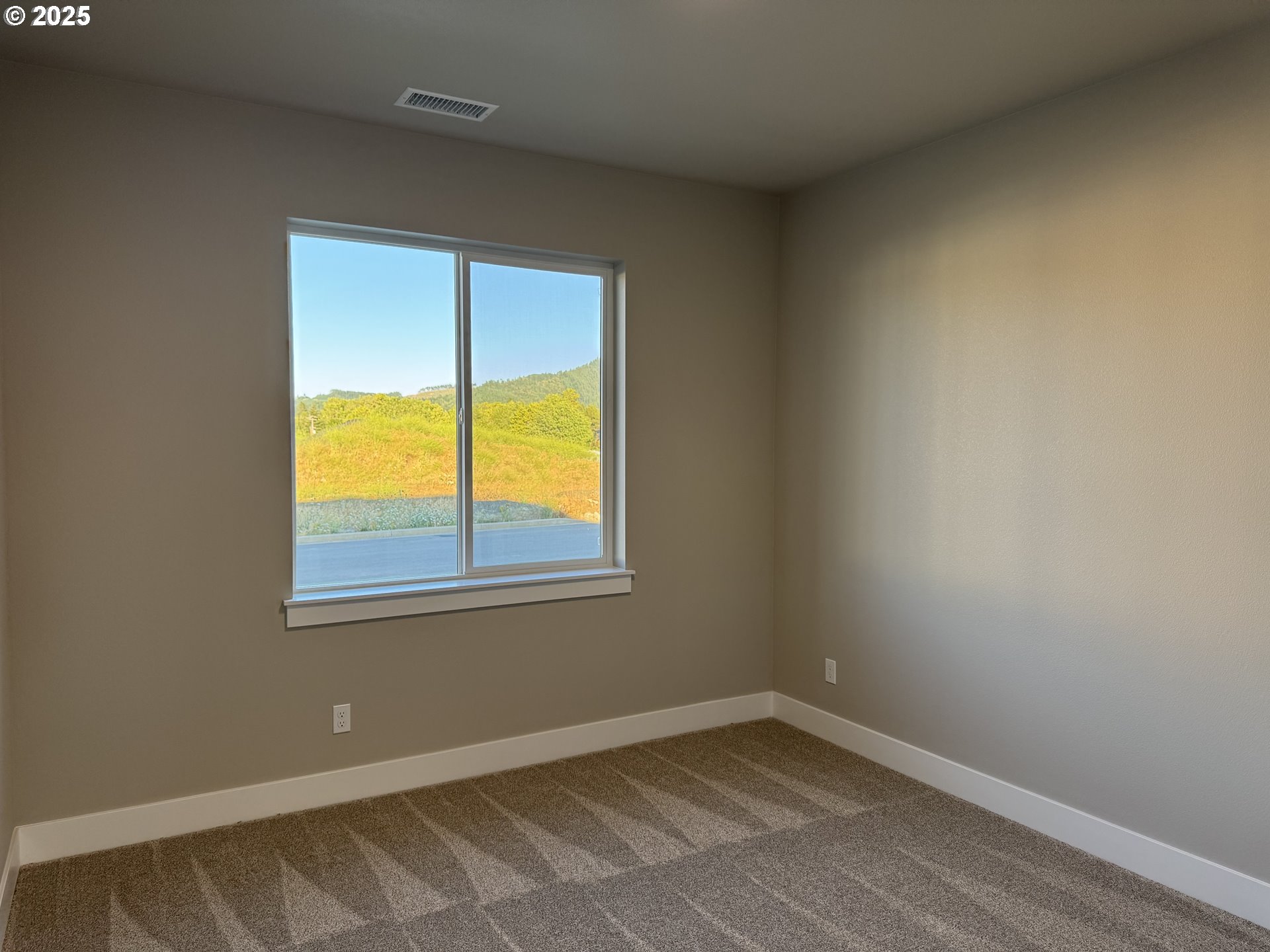 149 Coles Valley Street Sutherlin, OR 97479 - Photo 22 of 28