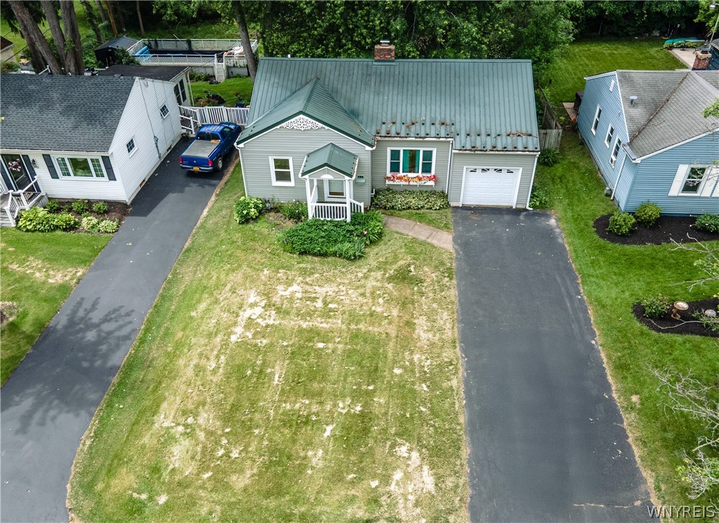 11 Davison Road Lockport, NY 14094 - Photo 5 of 46