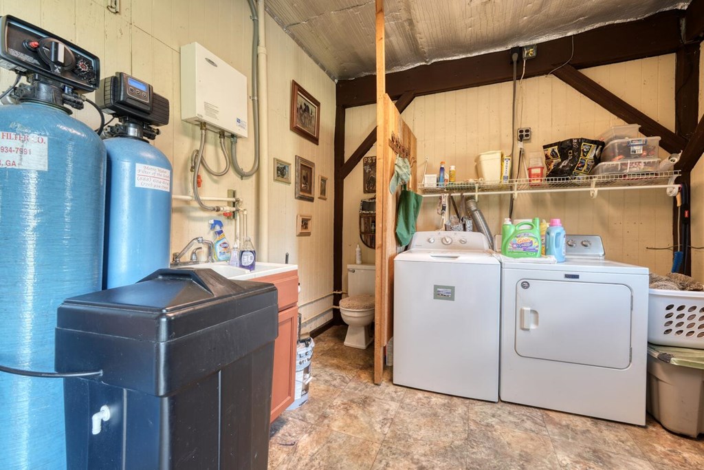 1275 Hells Hollow Road Blue Ridge, GA 30513 - Photo 28 of 61 Gallery Image 28