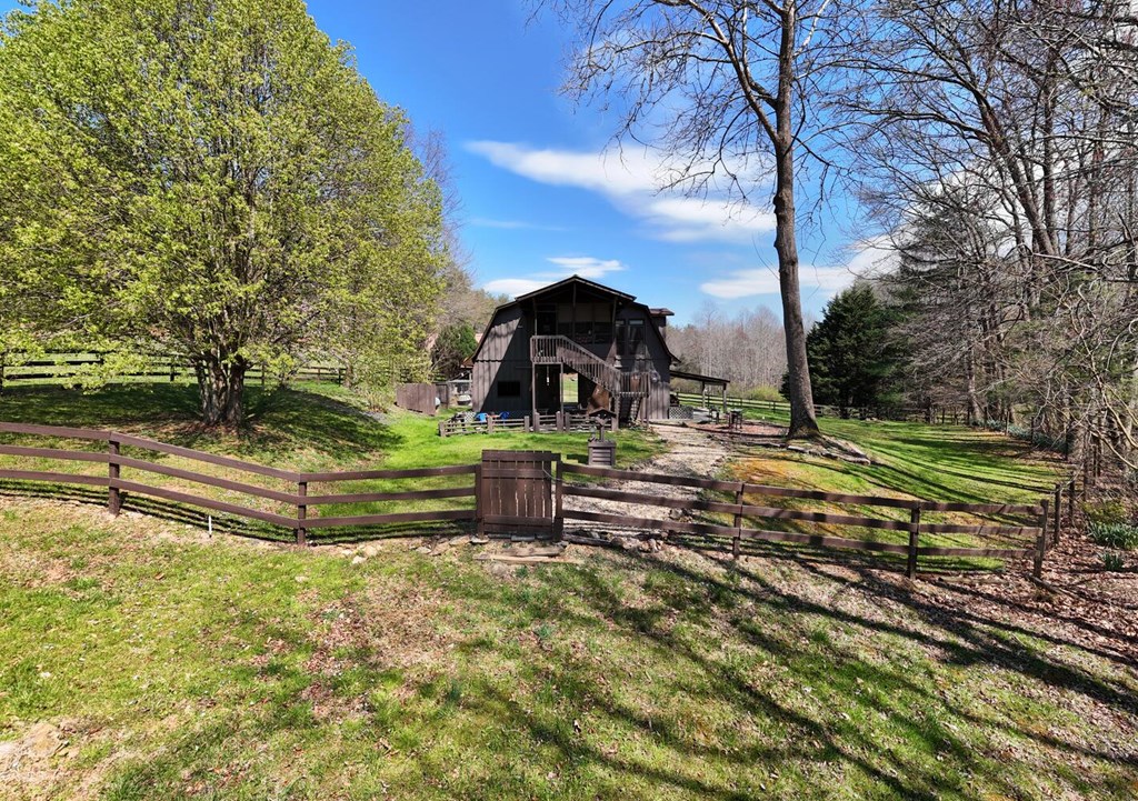 1275 Hells Hollow Road Blue Ridge, GA 30513 - Photo 6 of 61 Gallery Image 6