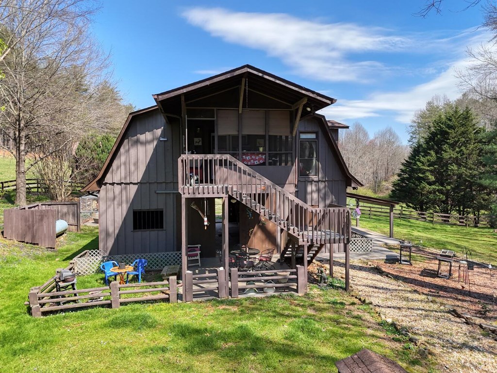 1275 Hells Hollow Road Blue Ridge, GA 30513 - Photo 7 of 61 Gallery Image 7
