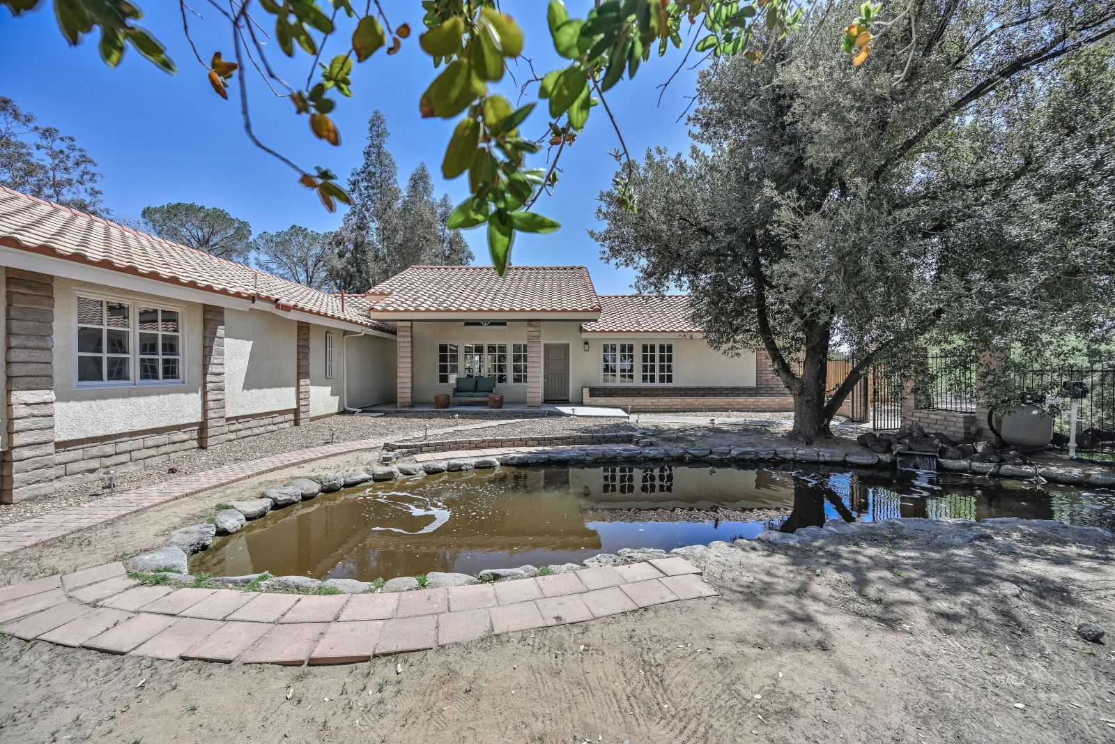 1010 North Brady Street Ridgecrest, CA 93555 - Photo 5 of 50