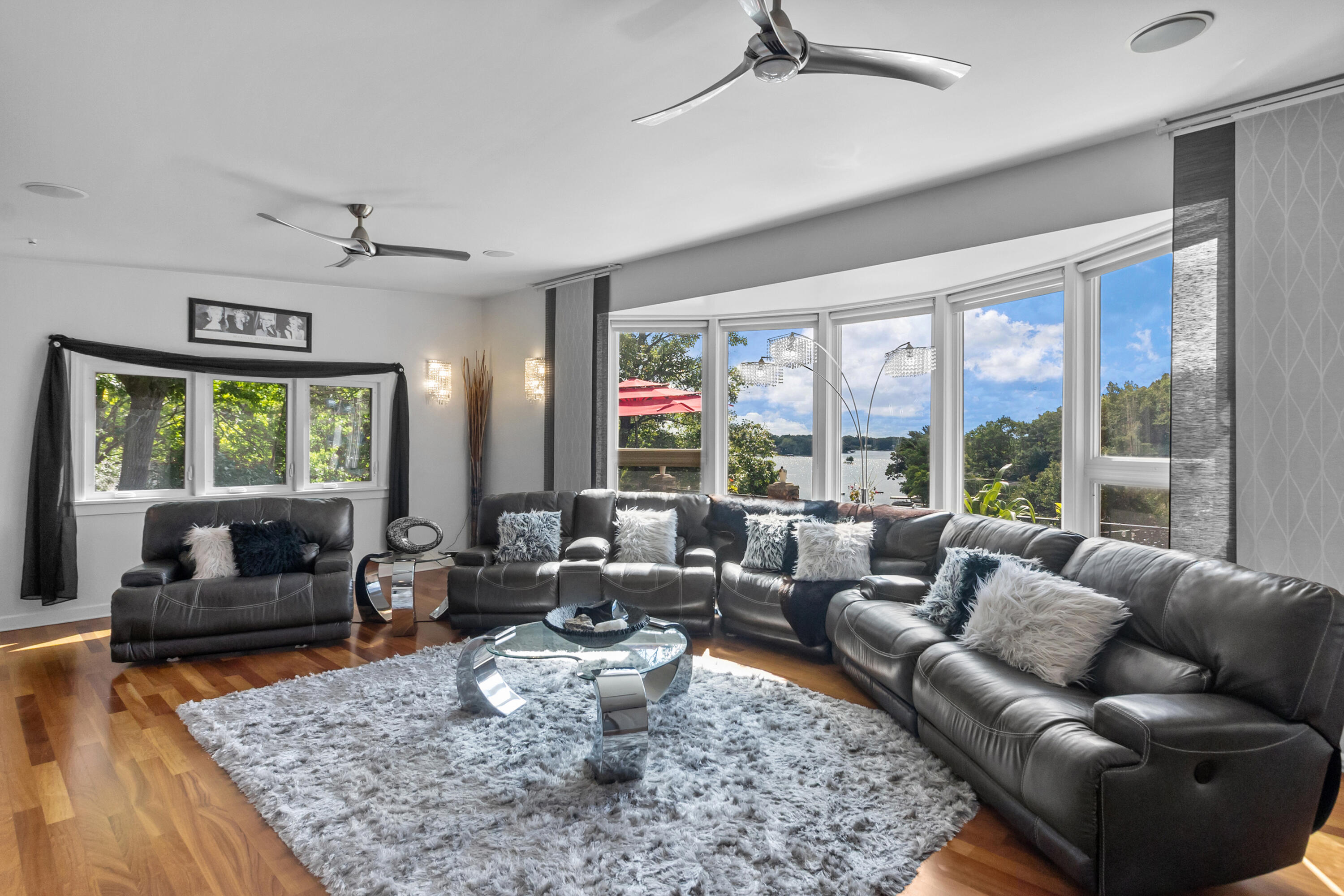 W5505 Rocky Road La Grange, WI 53121 - Photo 30 of 45 Upstairs Family Room