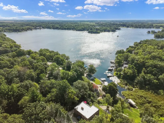 $1,499,700 | W5505 Rocky Road, La Grange, WI 53121